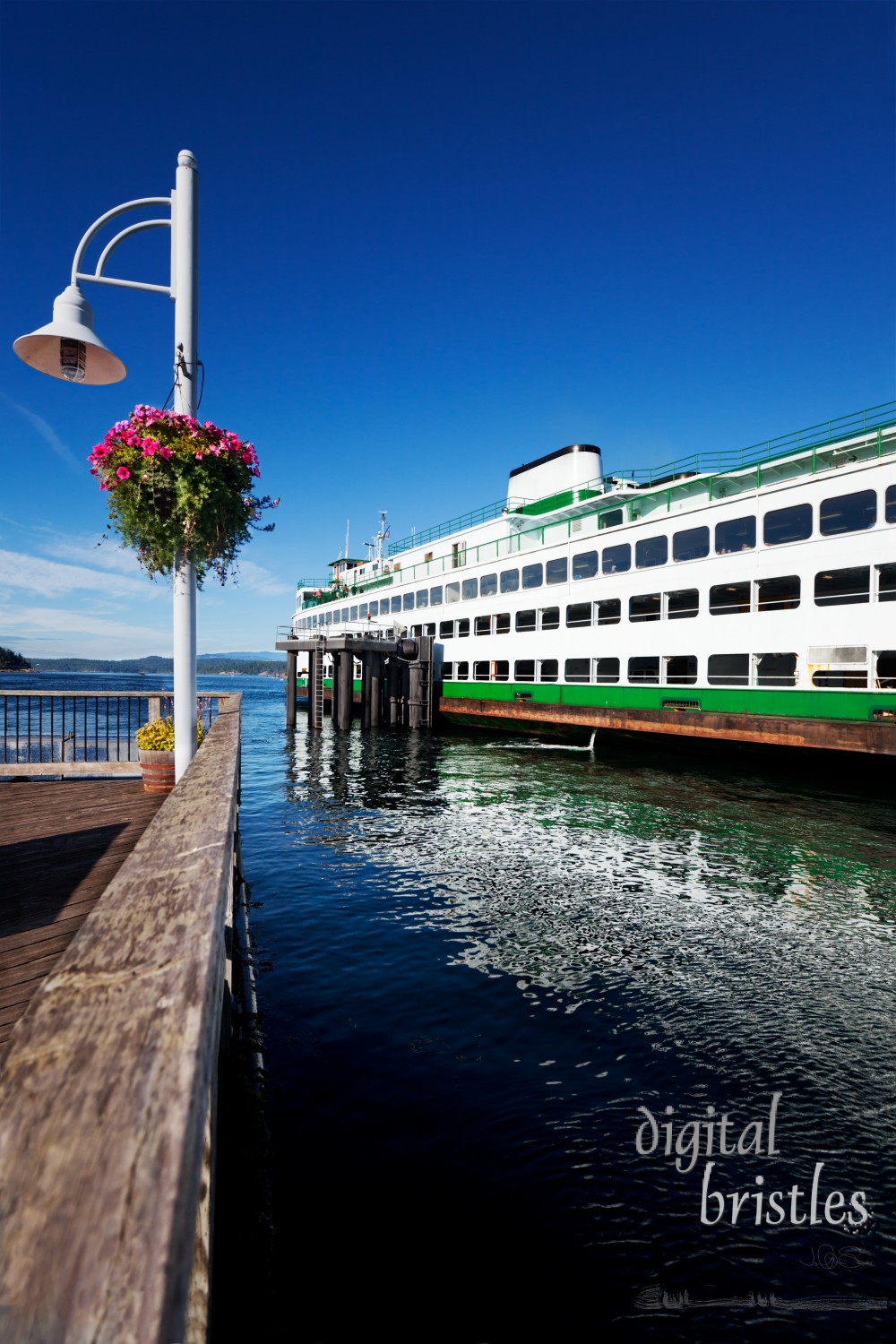 Washington State ferry at the dock in Friday Harbor in San Juan Island, Washington