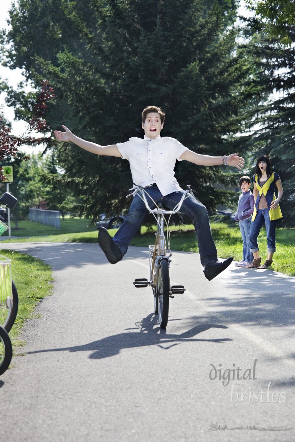 Mom & daughter watch horrified as Dad's bicycle trick goes horribly wrong