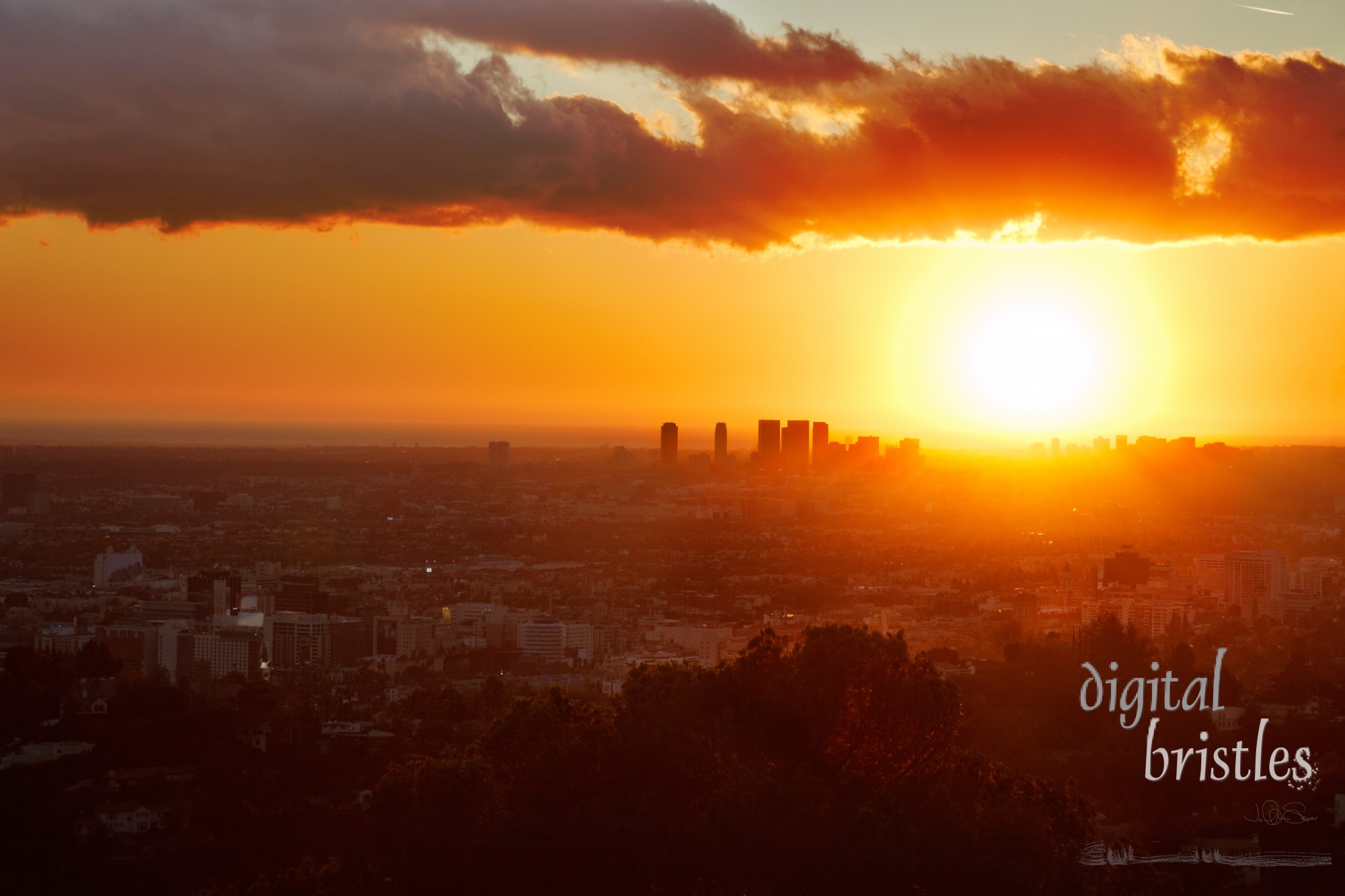 Sunset from the Griffith Observatory above Los Angeles